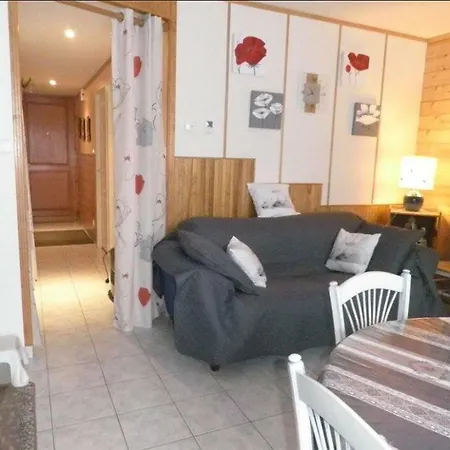 Au Bord Du Lac